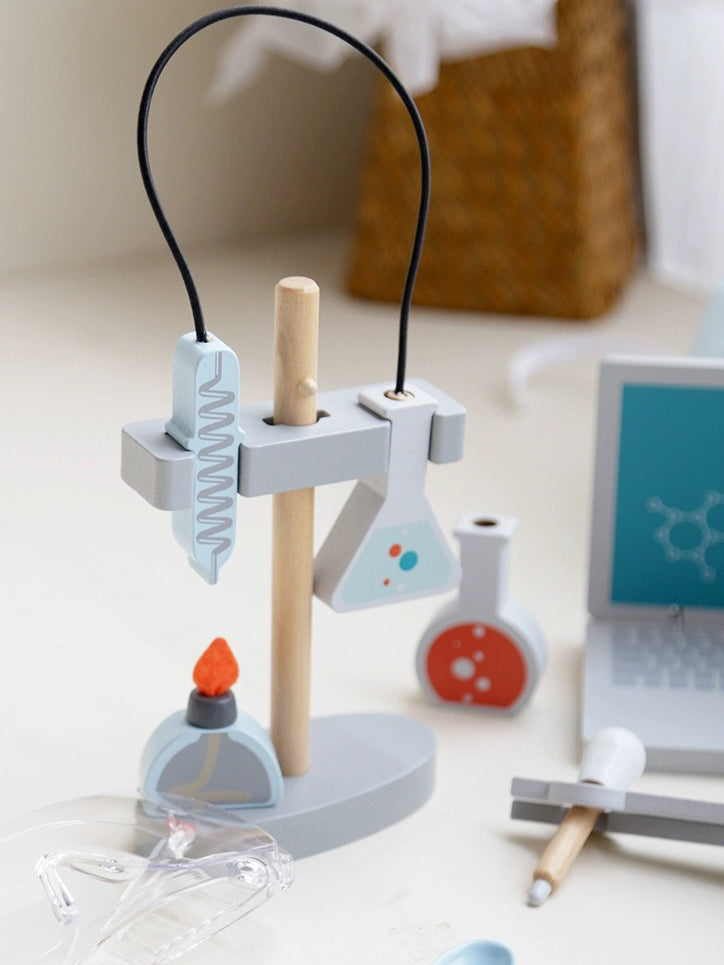 Little scientist kit