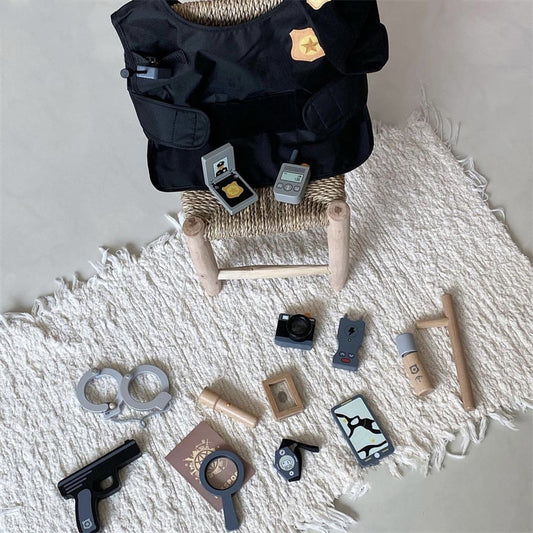 Little police kit