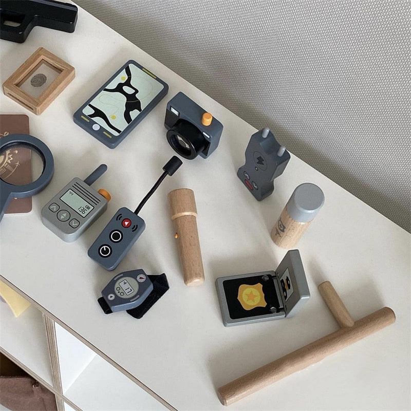 Little police kit