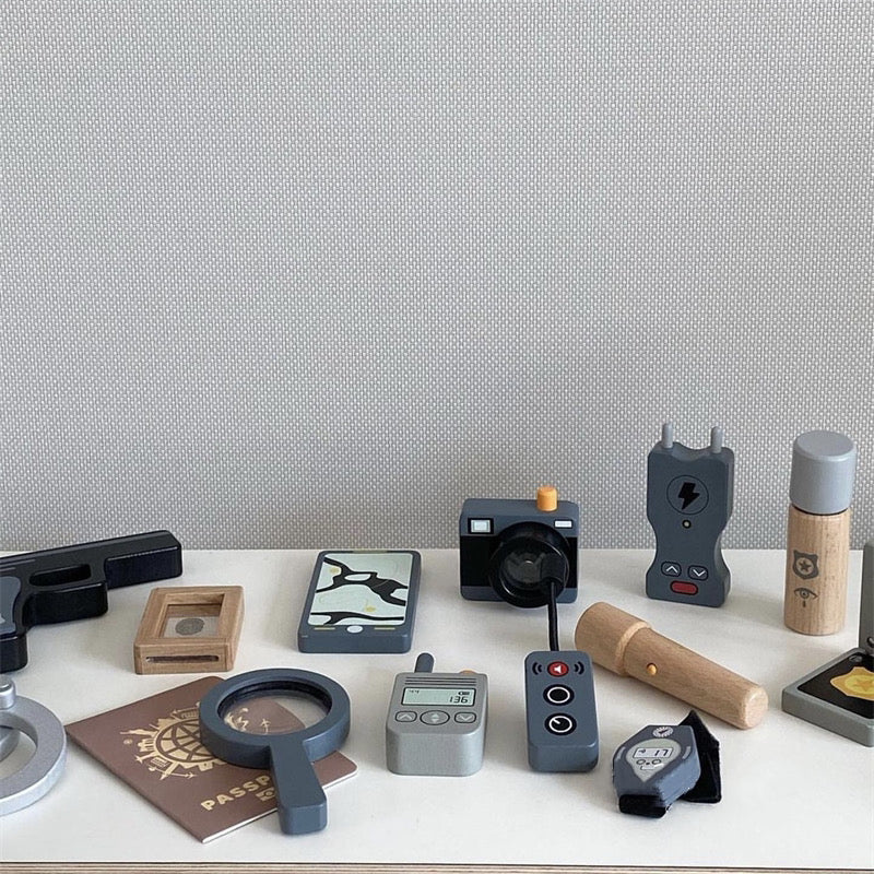 Little police kit