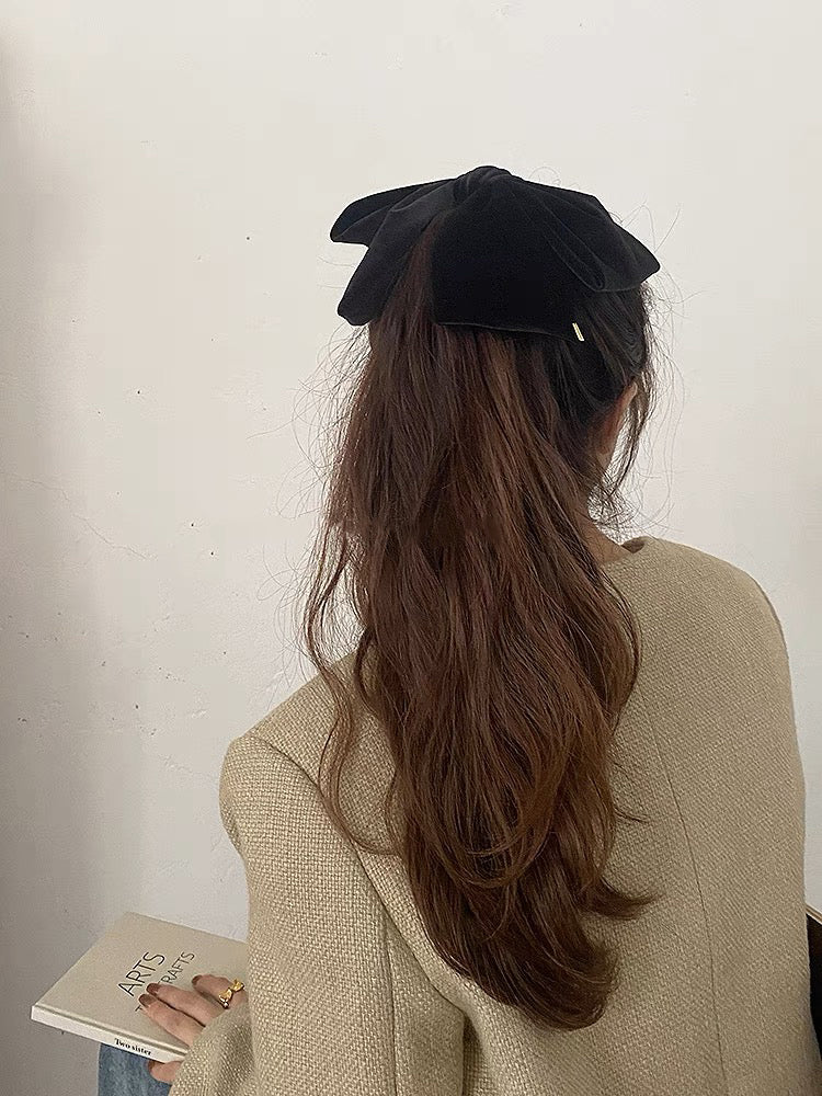 Richie velvet bow