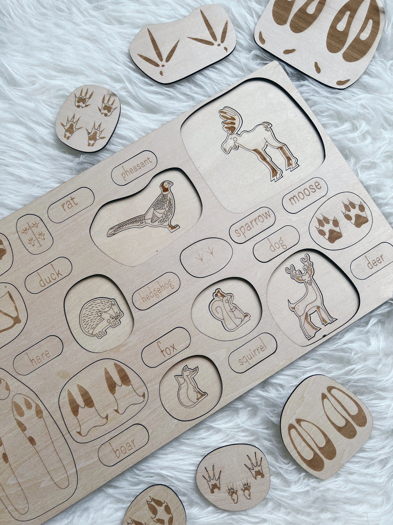 Foot prints wooden puzzle