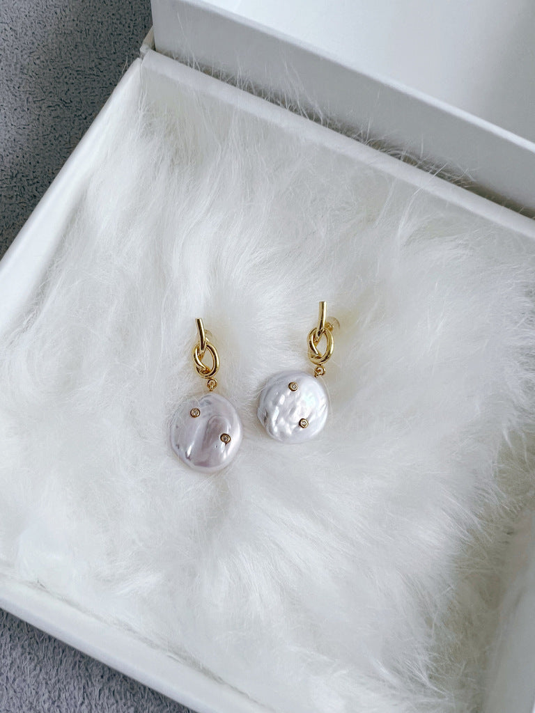 Baroque pearl earrings