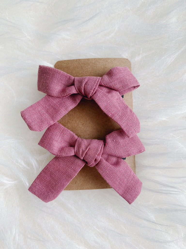 Maeve linen bow